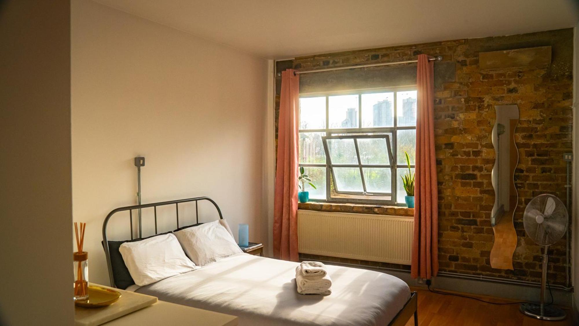 Loft Style Apartment Near O2, Abba Voyage, Excel 런던 외부 사진