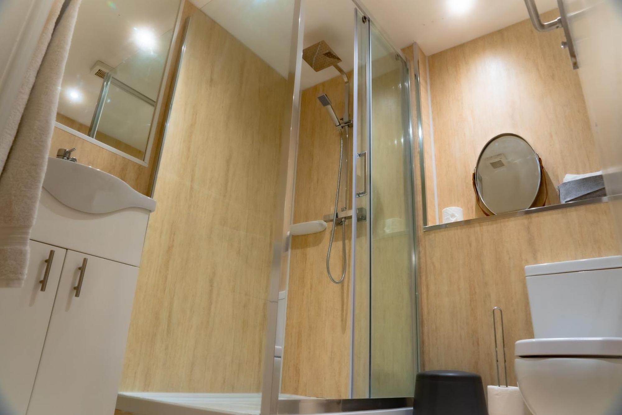 Loft Style Apartment Near O2, Abba Voyage, Excel 런던 외부 사진