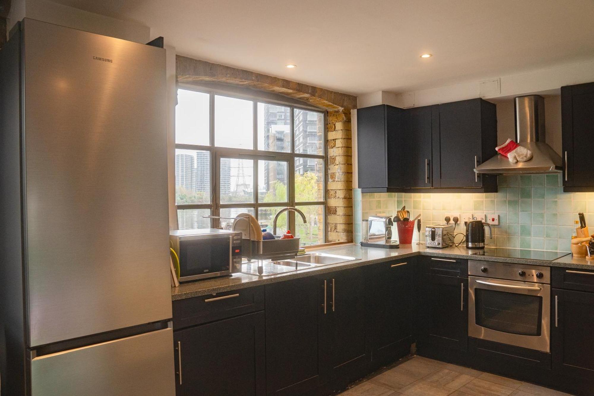 Loft Style Apartment Near O2, Abba Voyage, Excel 런던 외부 사진